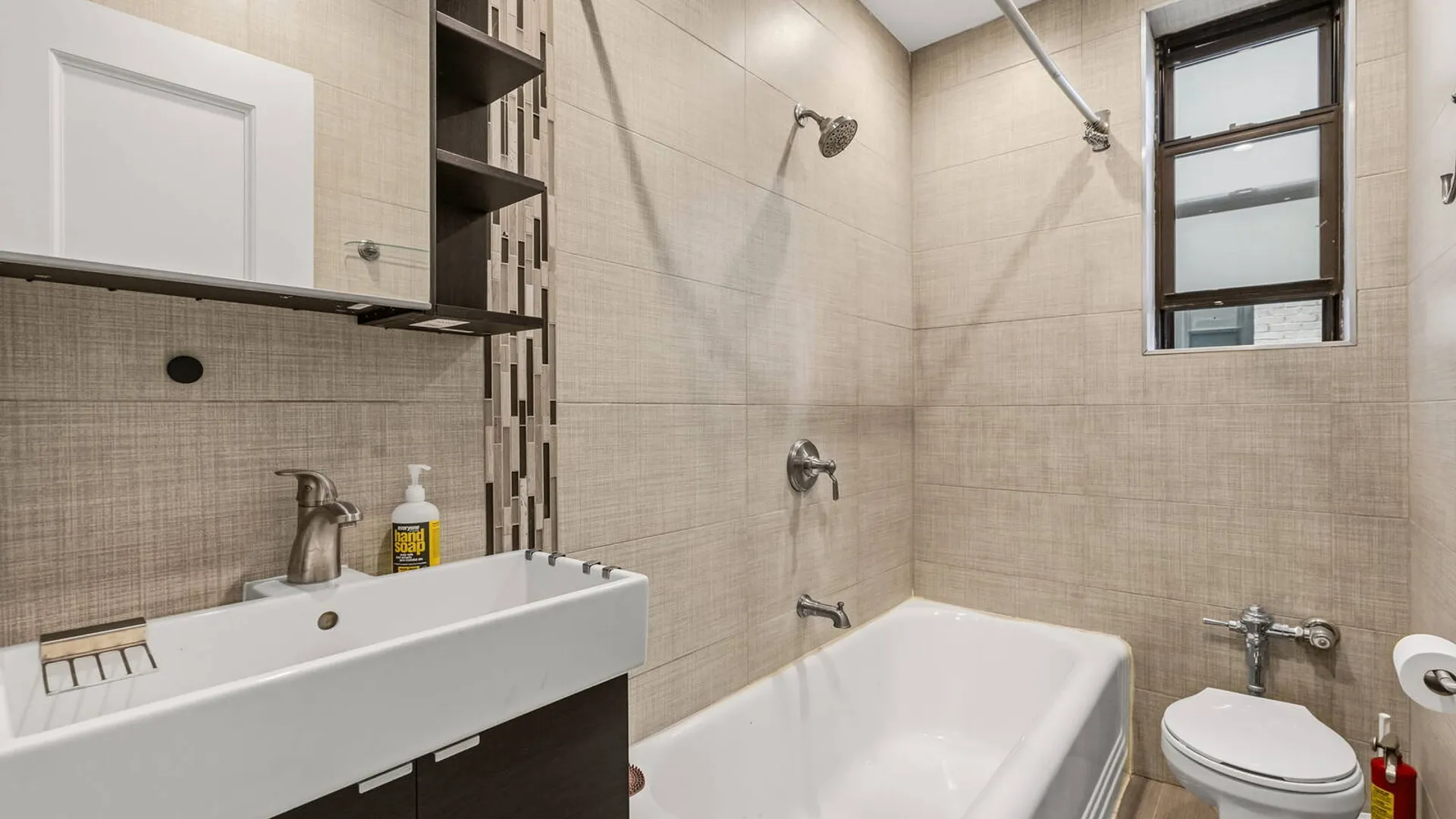 Property at 1053 E 13th Street, Brooklyn, NY 11230 3