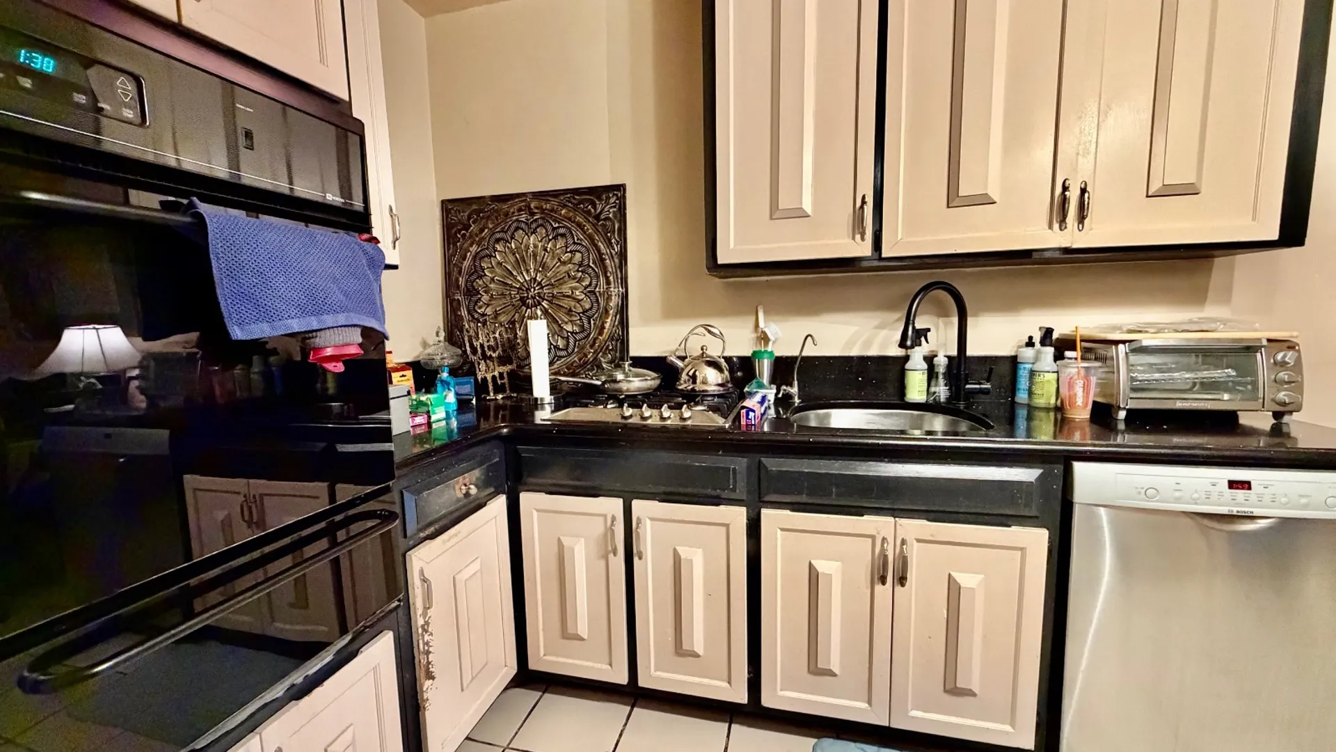 Property at 2500 Johnson ave, Bronx, NY 10463 5