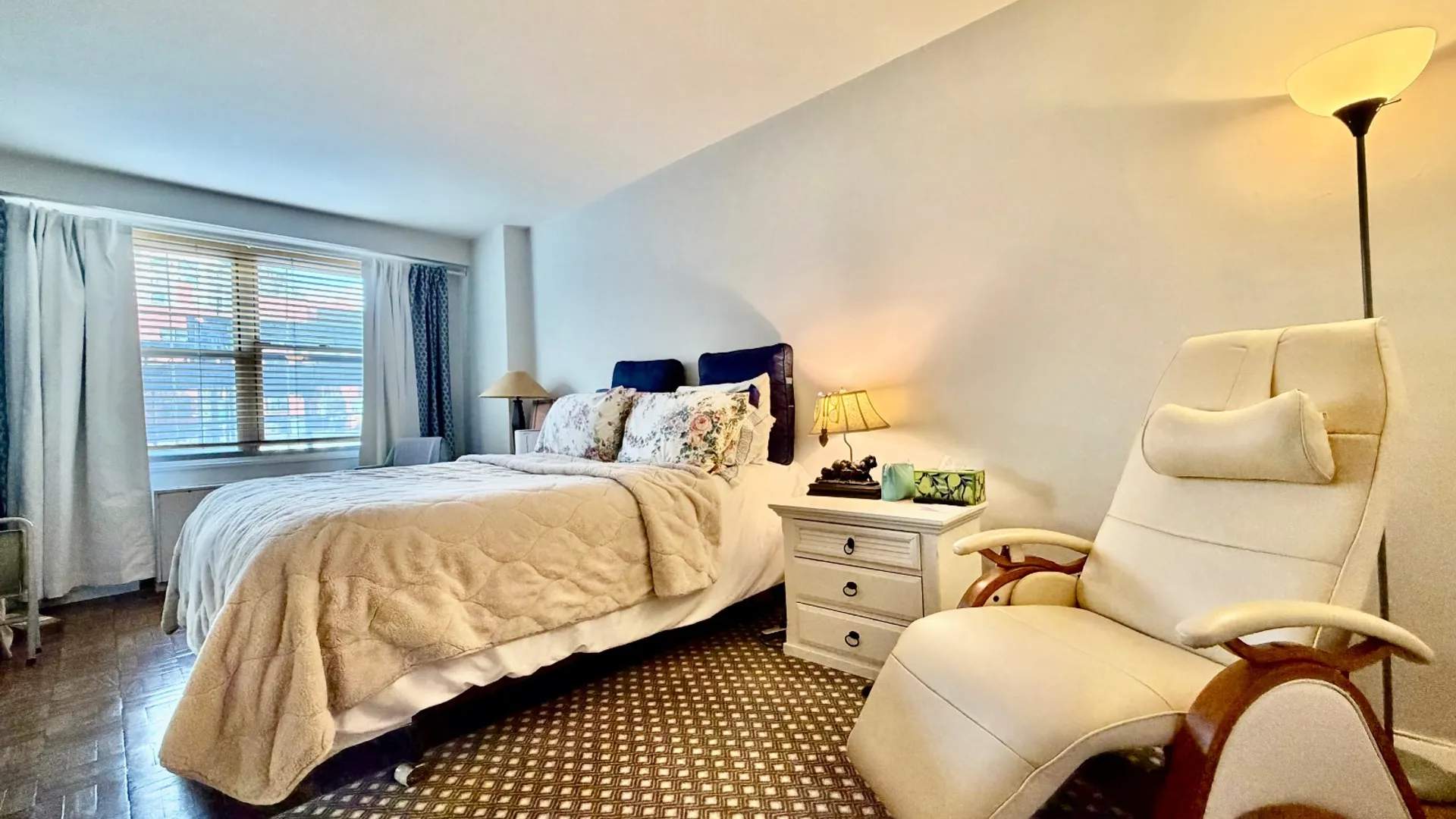 Property at 2500 Johnson ave, Bronx, NY 10463 8