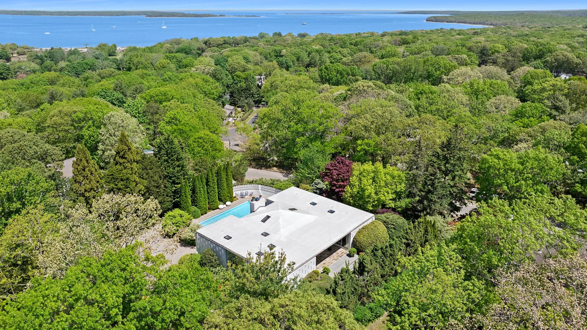 Property at 31 Carver Street, Sag Harbor Village, NY 11963 4