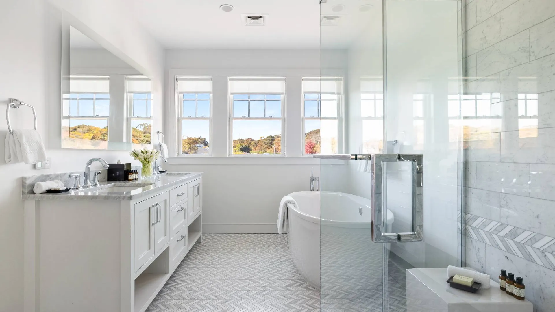Property at 7 Old Boathouse Lane South, Hampton Bays, NY 11946 11