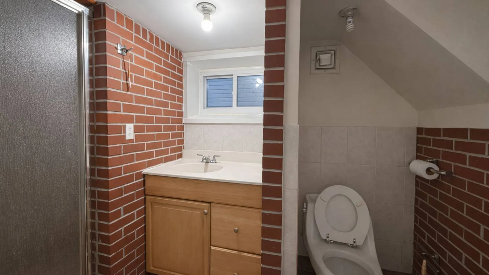 Property at 45-01 Utopia Pkwy, Flushing, NY 11358 14