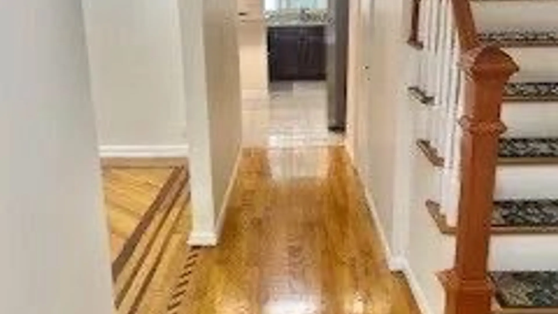 Property at 944 adee avenue, Bronx, NY 10469 4