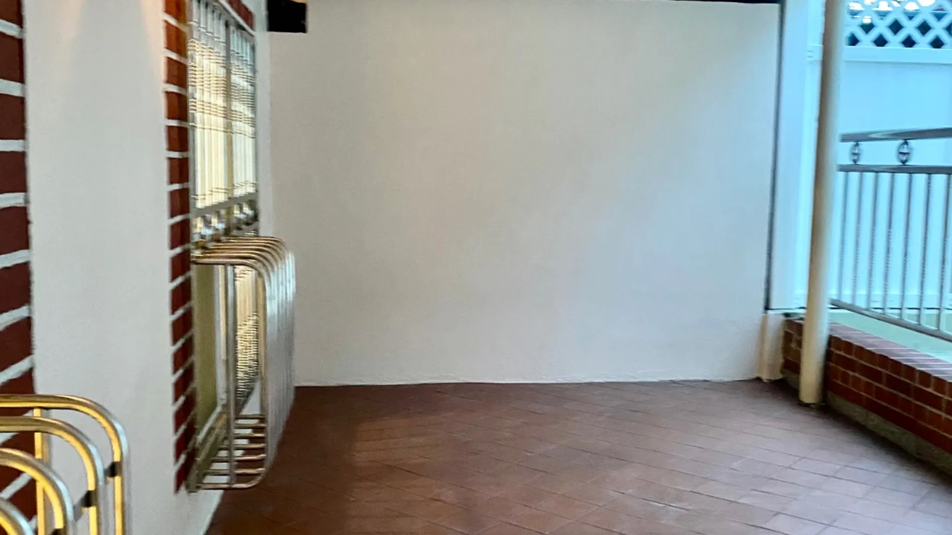 Property at 944 adee avenue, Bronx, NY 10469 12