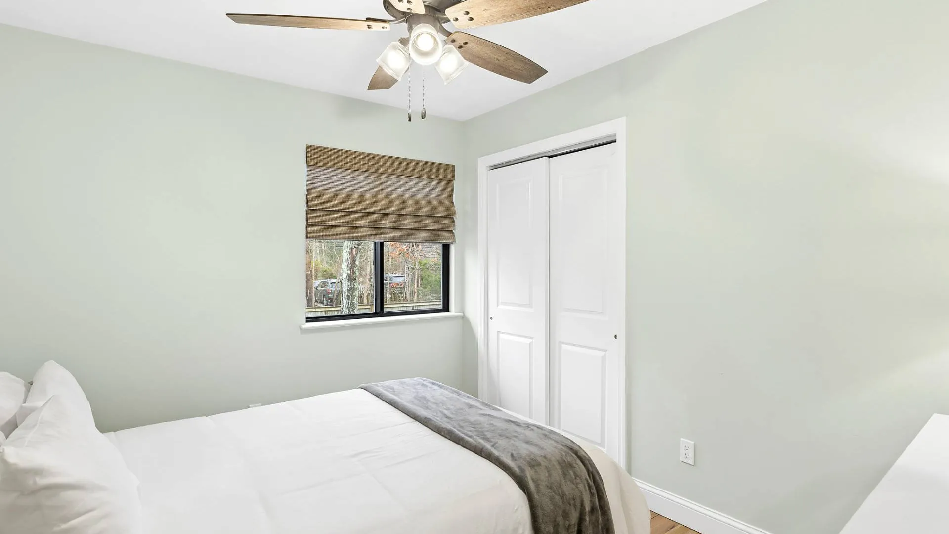 Property at 28 Seabright Ave, East Hampton, NY 11937 5