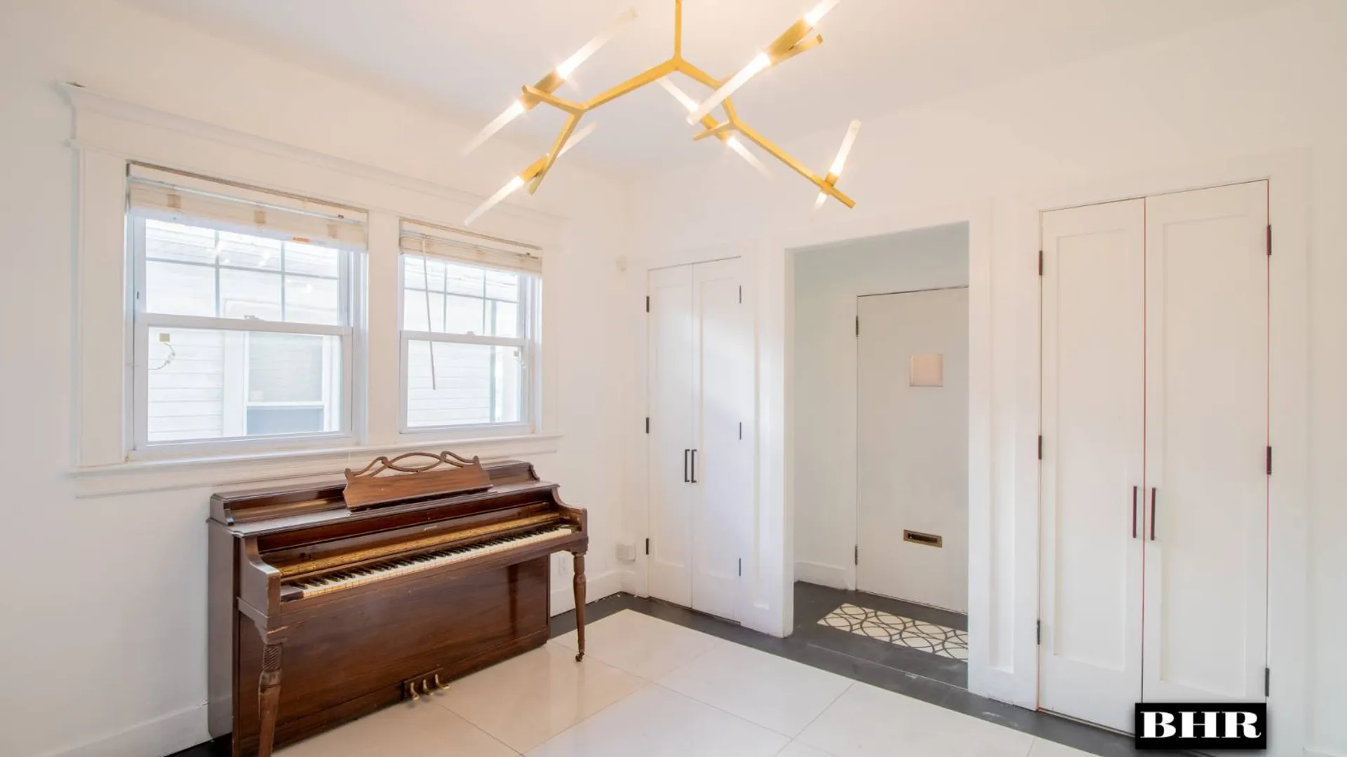 Property at 154 Beaumont, Brooklyn, NY 11235 7