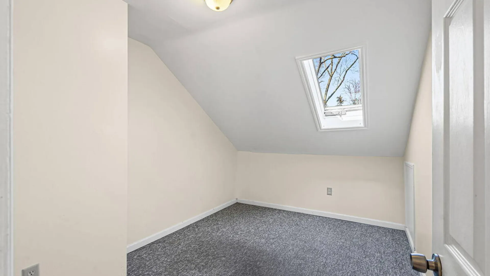 Property at 447 Ontario Street, Albany, NY 12208 34