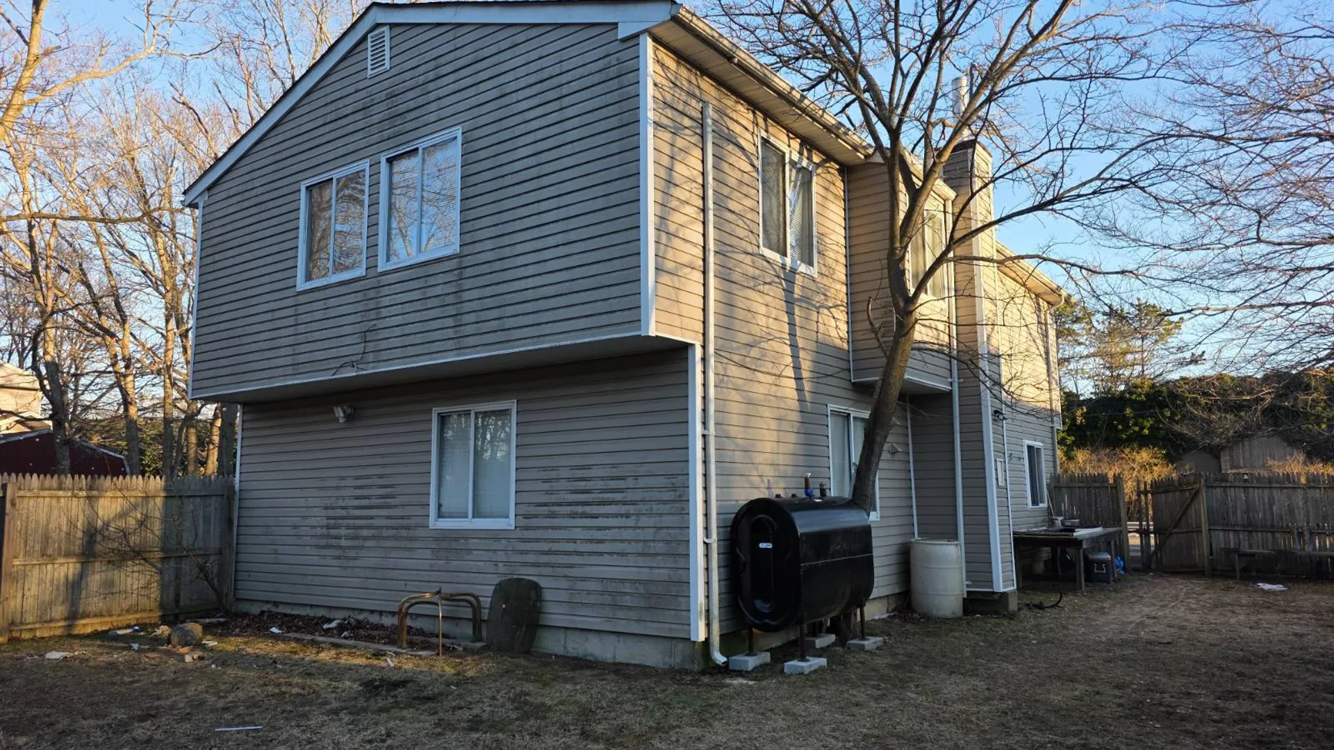 Property at 717 Expressway Dr North, Medford, NY 11763 3