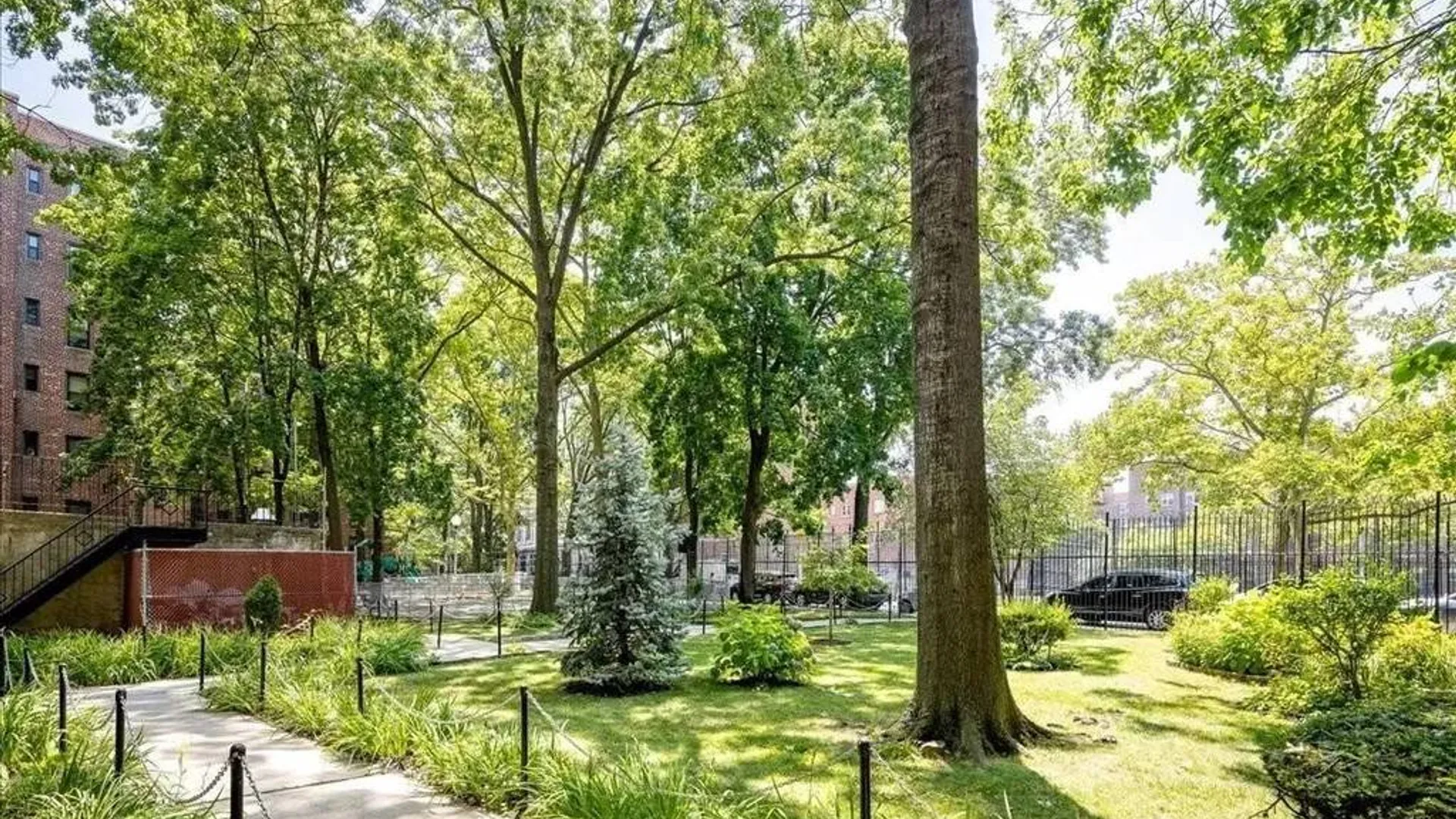 Property at 3324 Junction Blvd, JACKSON HEIGHTS, NY 11372 14