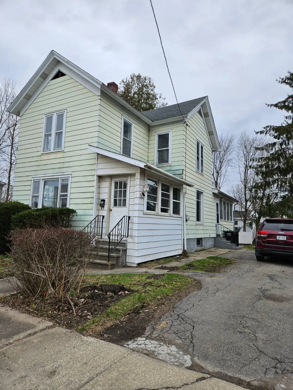 Property at 340 Pleasant Ave, Herkimer, NY 13350