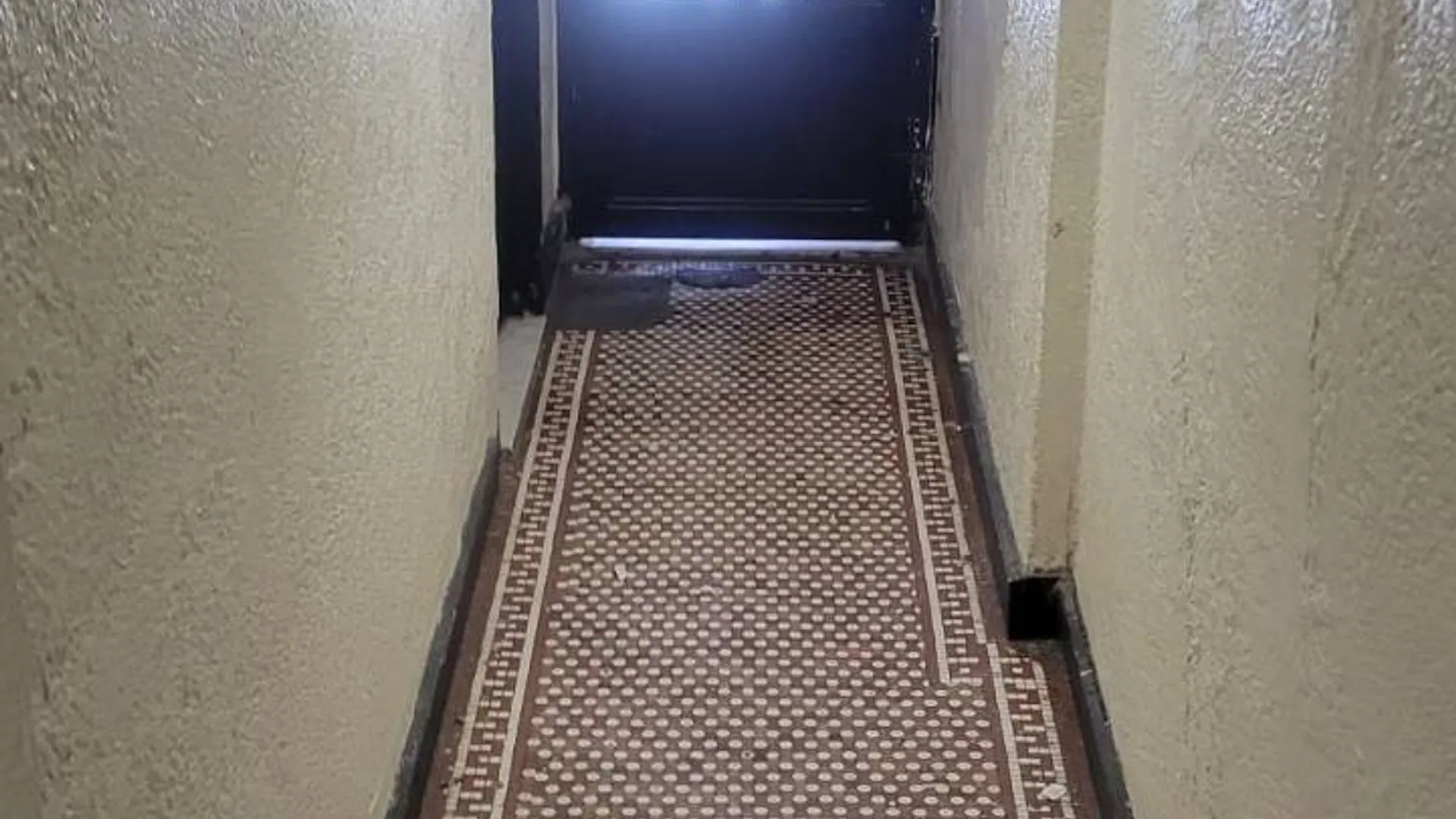 Property at 1146 Metcalf Ave, Bronx, NY 10472 3