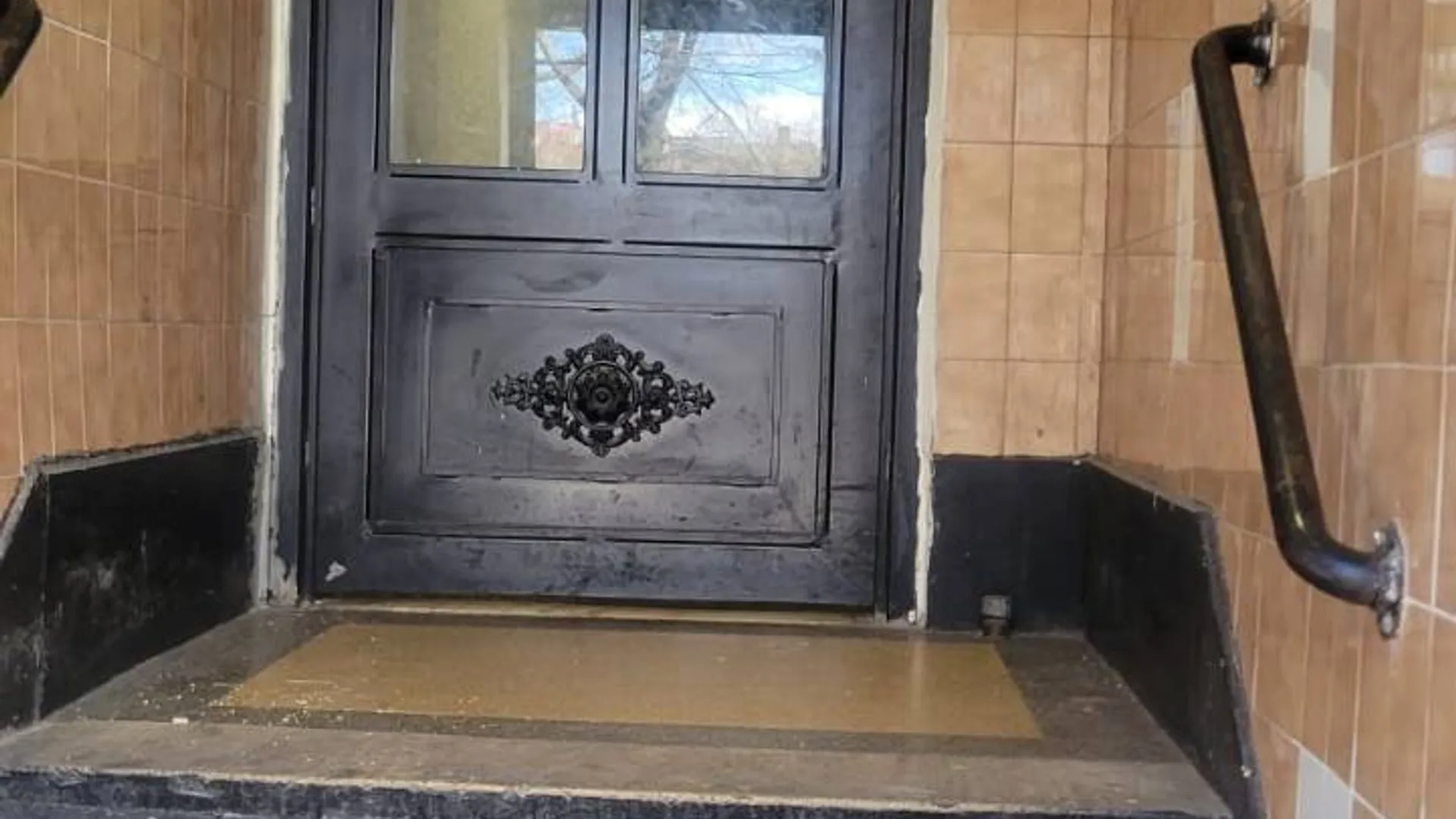 Property at 1146 Metcalf Ave, Bronx, NY 10472 7