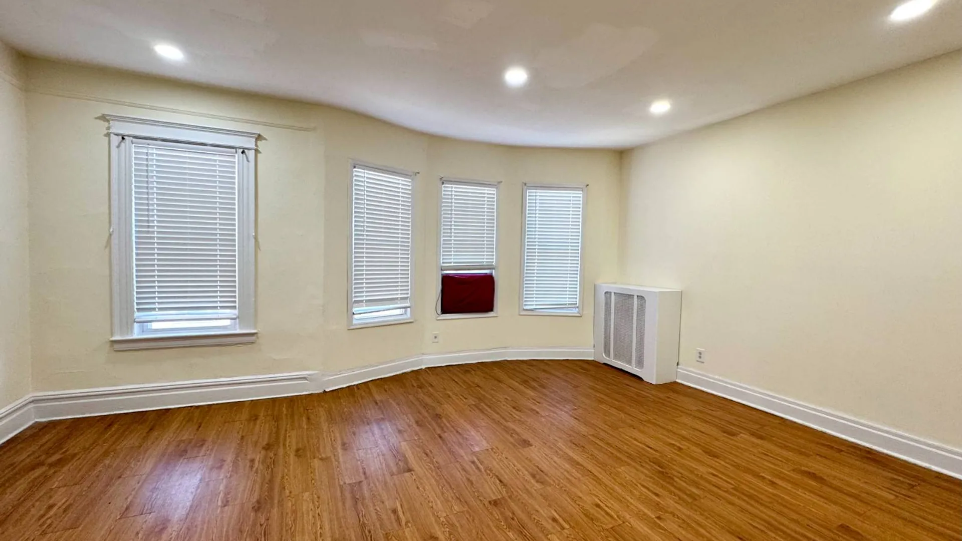Property at 1811 Parkview Avenue, Bronx, NY 10461 12