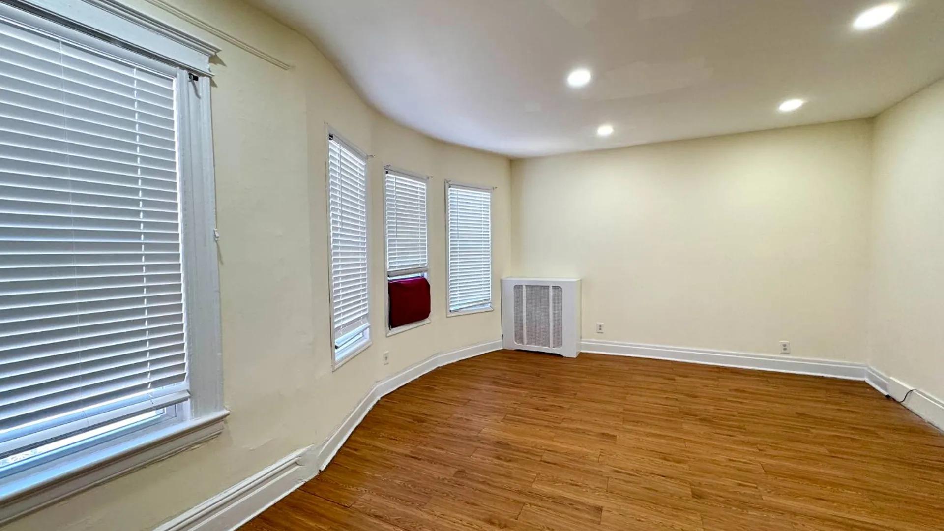 Property at 1811 Parkview Avenue, Bronx, NY 10461 13
