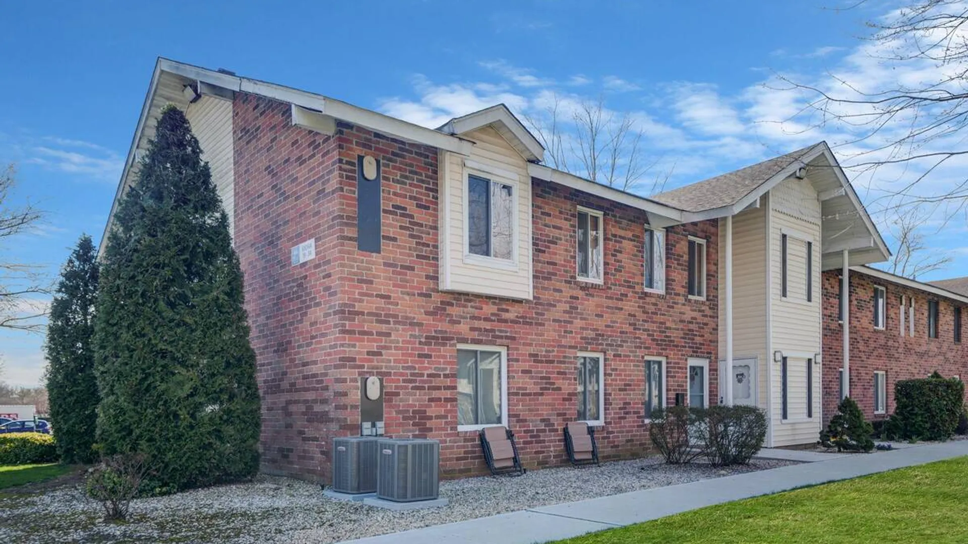 Property at 22 Kiowa Court, Coram, NY 11727 4