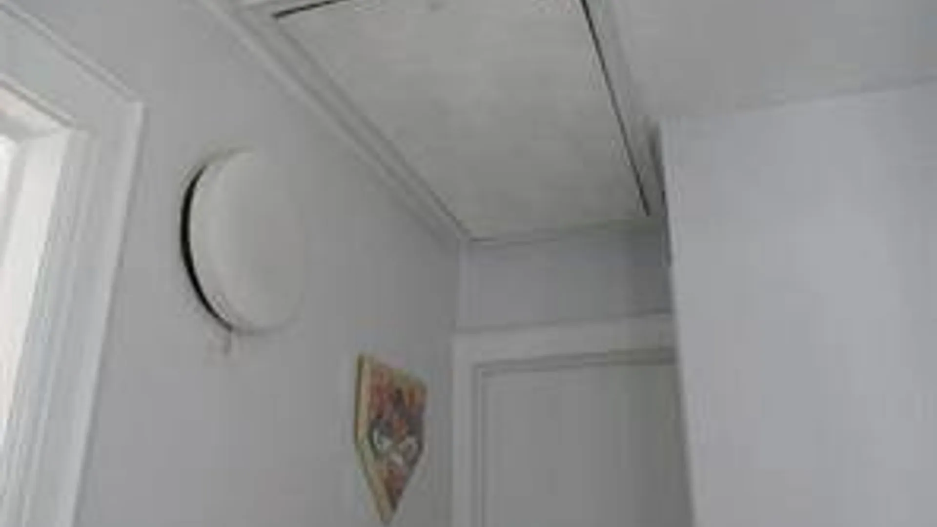 Property at 6 Birch Way, Valley Stream, NY 11581 11