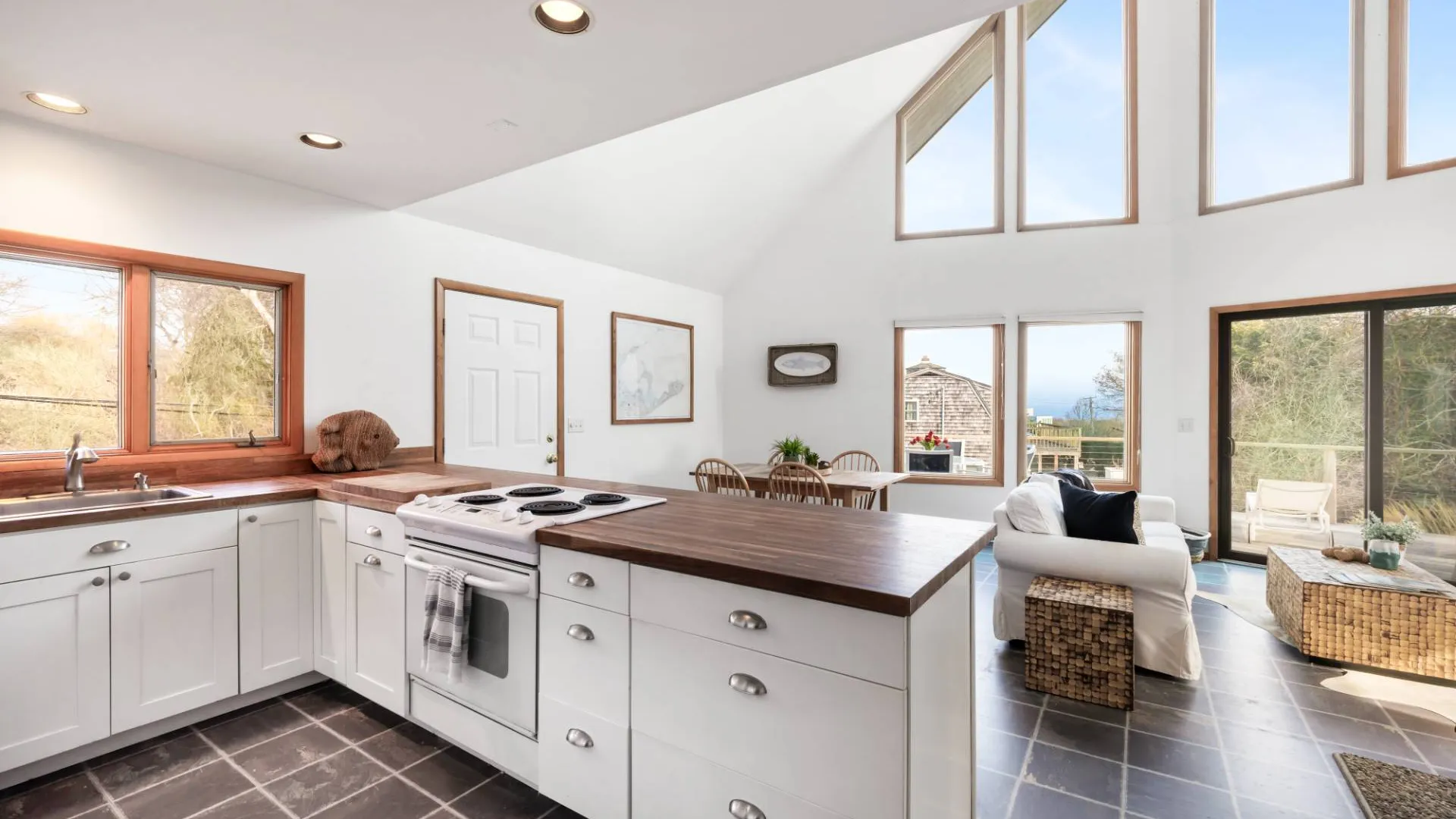 Property at 17 Wilson Court, Montauk, NY 11954 13