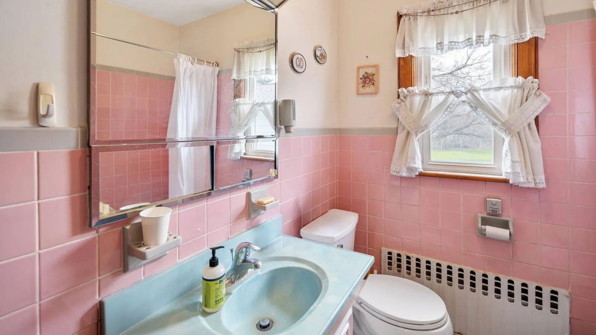 Property at 3 John Street, Green Island, NY 12183 16