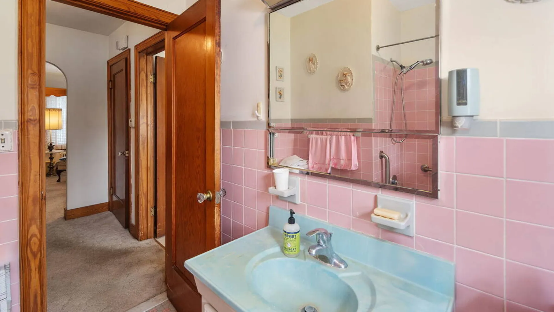 Property at 3 John Street, Green Island, NY 12183 17