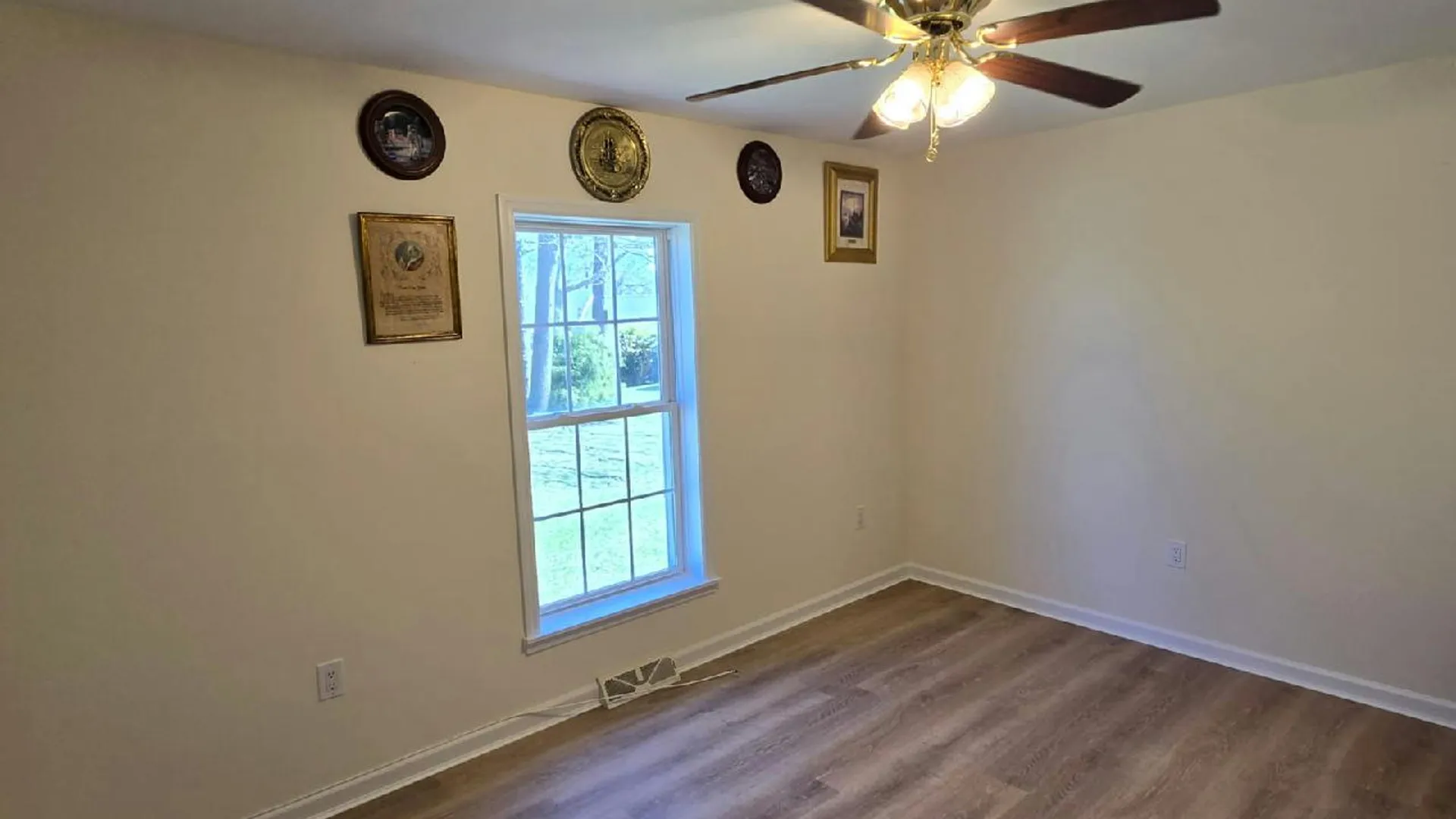 Property at 1407-271 Middle Rd, Calverton, NY 11933 7