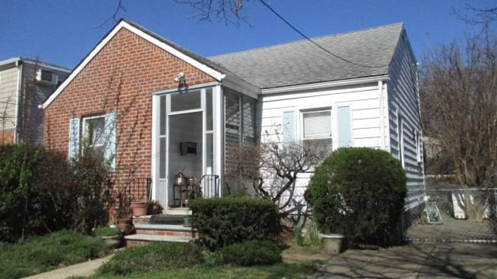 Property at 132-35 156th St, Springfield Gardens, NY 11434 3