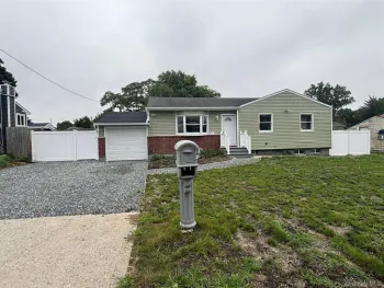 Property at 21 Pinetop Drive, Central Islip, NY 11722