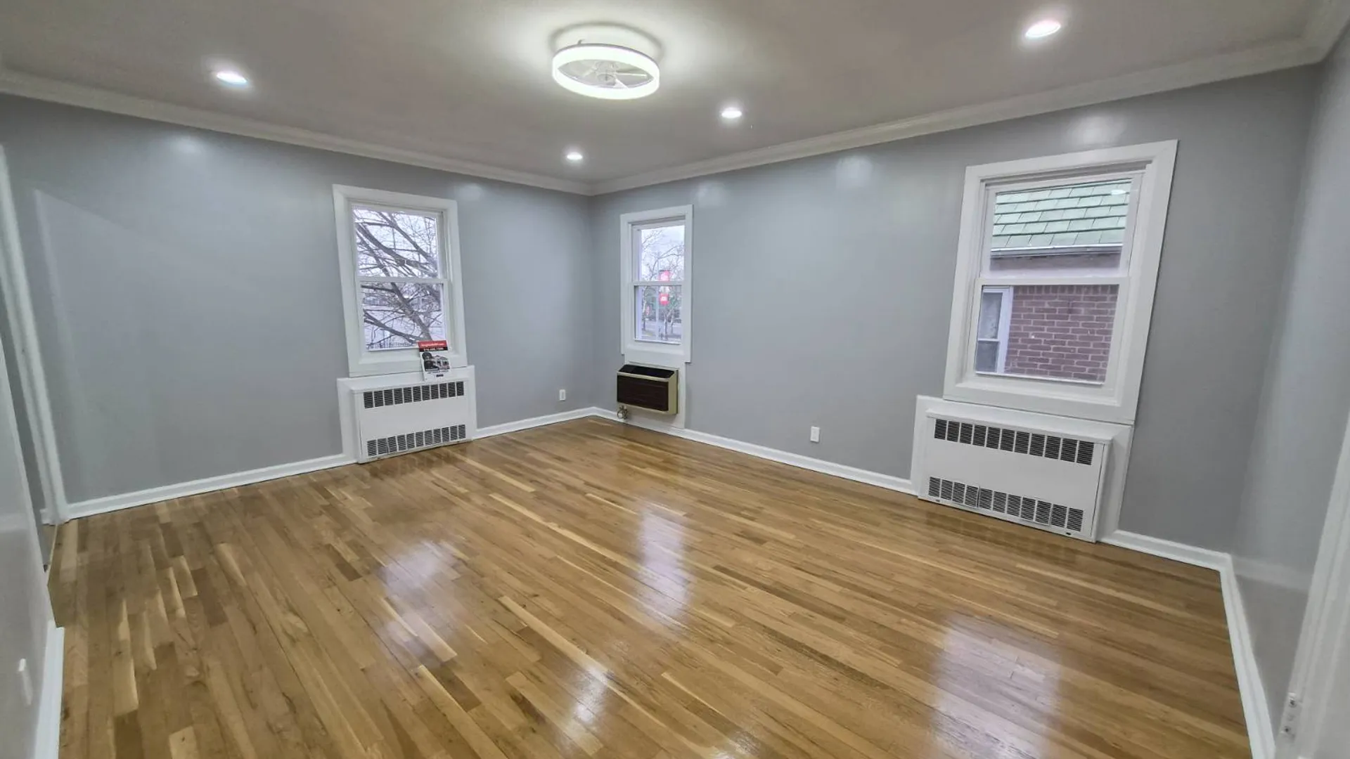 Property at 8019 Utopia Pkwy, Jamaica Estates, NY 11432 17