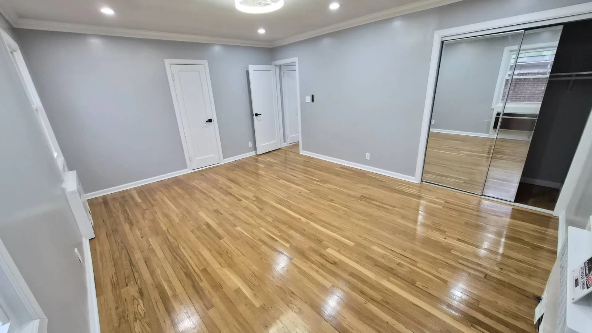 Property at 8019 Utopia Pkwy, Jamaica Estates, NY 11432 13