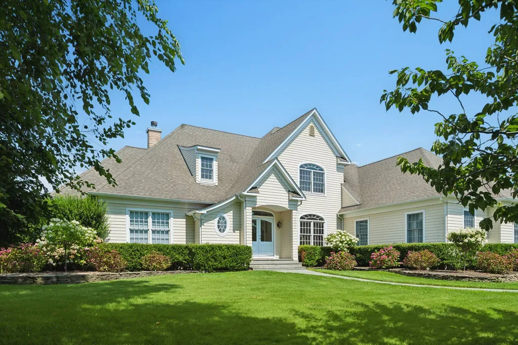 Property at 2675 Laurel Trail, Laurel, NY 11948