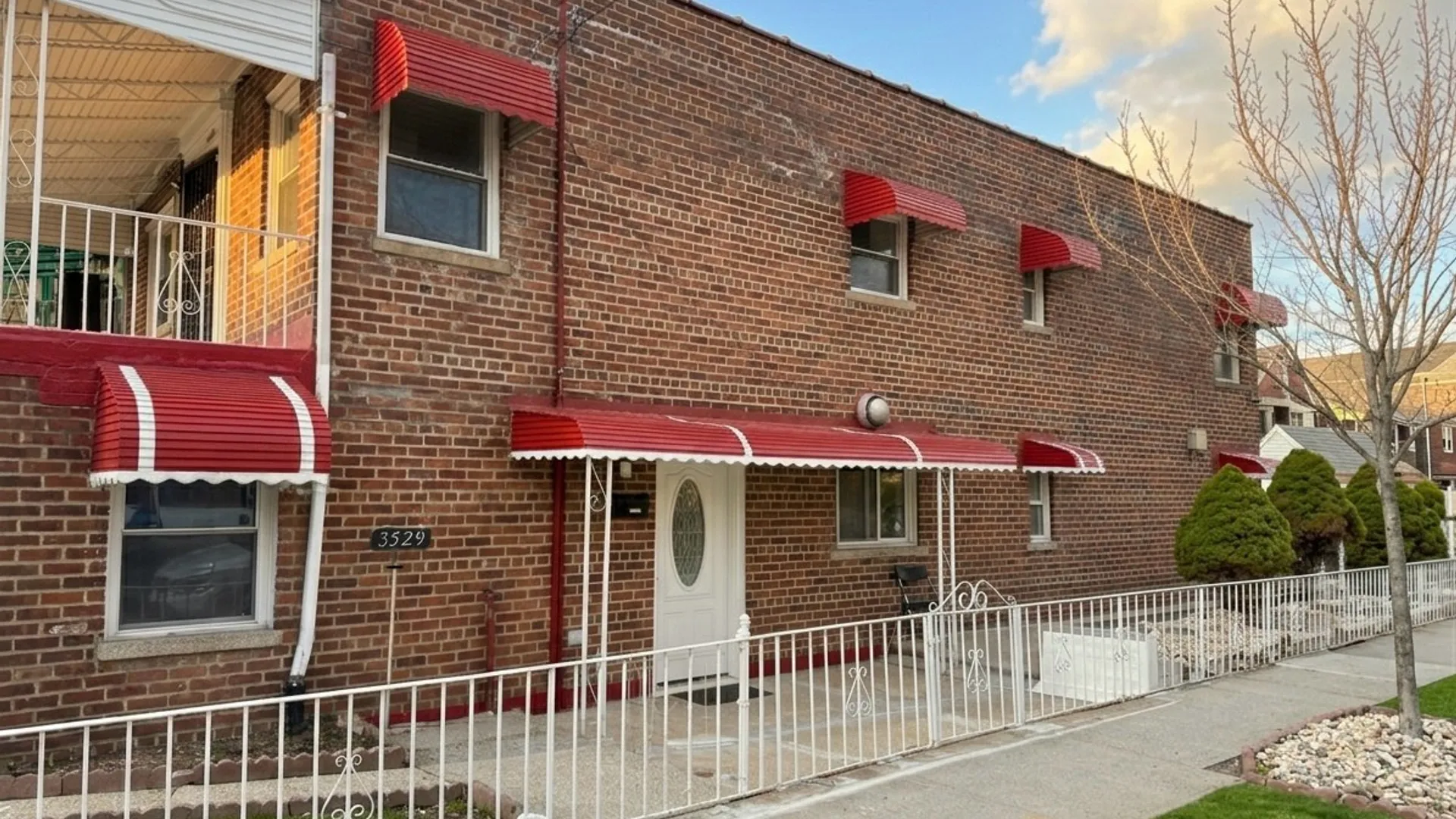 Property at 3529 Laconia Ave, Bronx, NY 10469 22