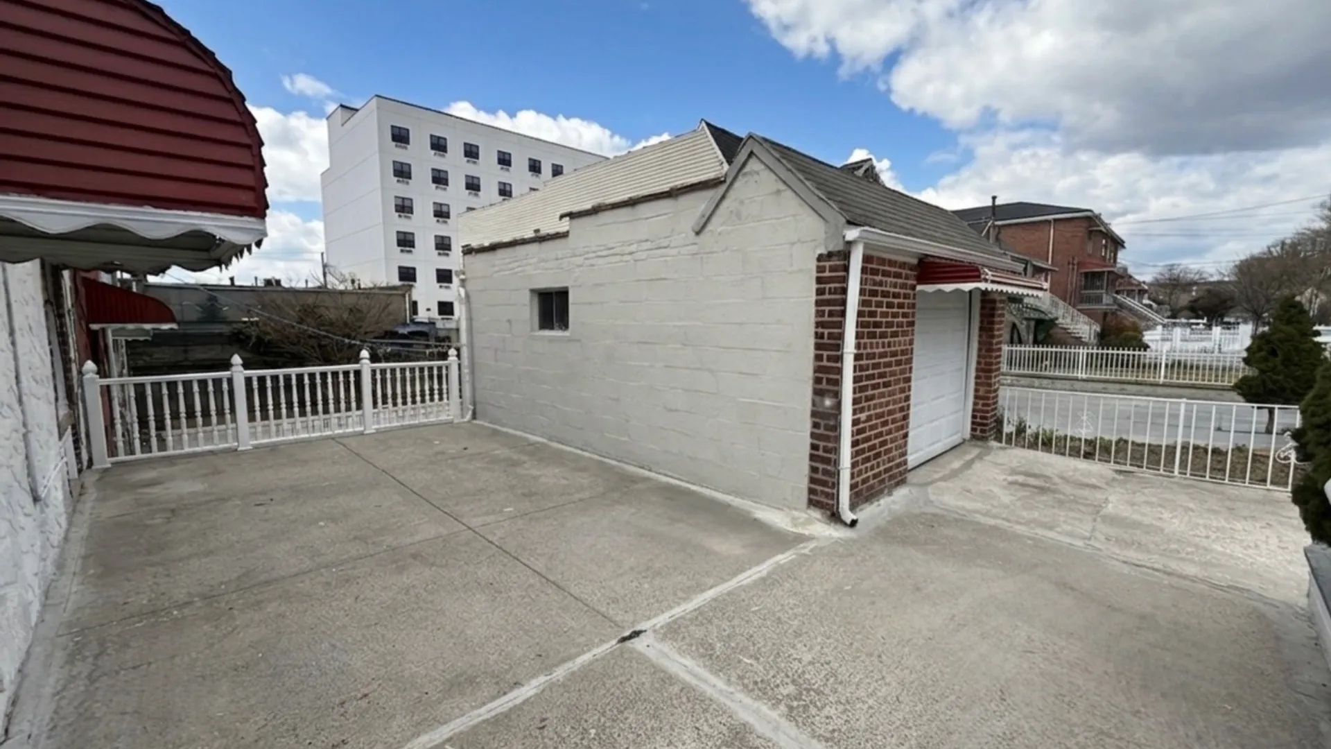 Property at 3529 Laconia Ave, Bronx, NY 10469 23
