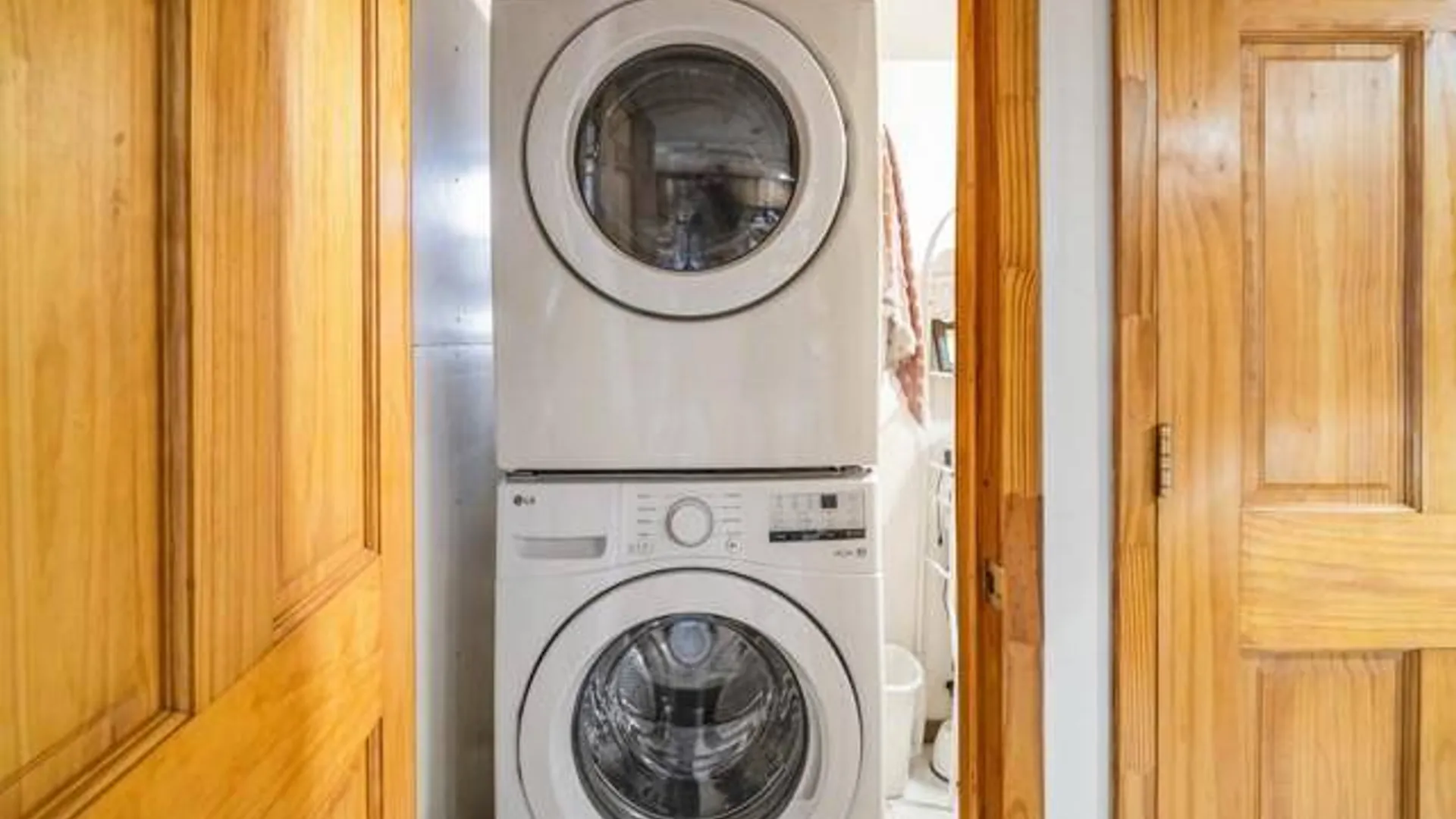 Property at 2149 West 9th St, Brooklyn, NY 11223 9