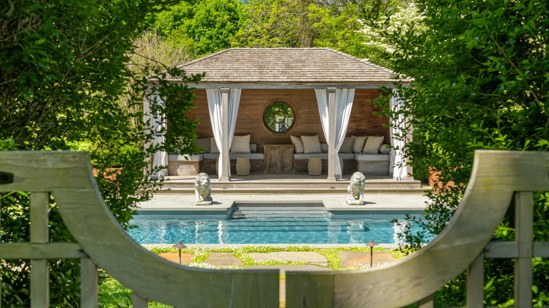 Property at 28 S Menantic Rd, Shelter Island, NY 11964 33
