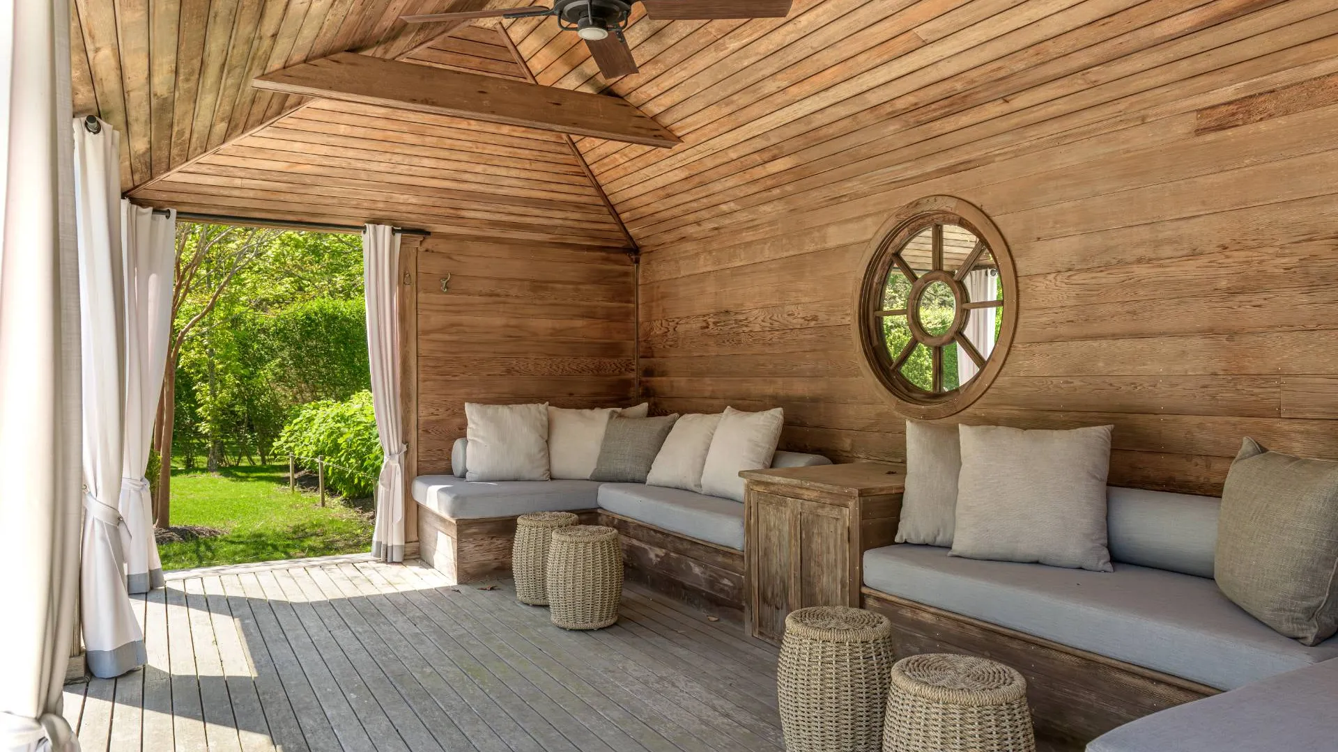 Property at 28 S Menantic Rd, Shelter Island, NY 11964 34