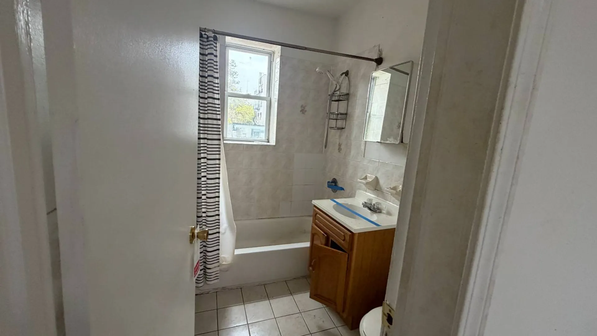 Property at 2611 Clarendon Rd, Brooklyn, NY 11226 12