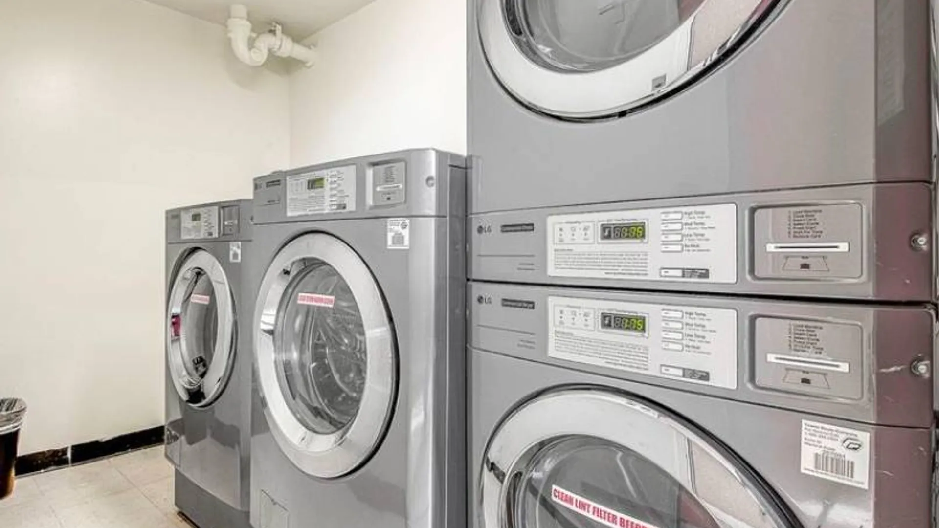 Property at 152-18 Union Turnpike, Flushing, NY 11367 8