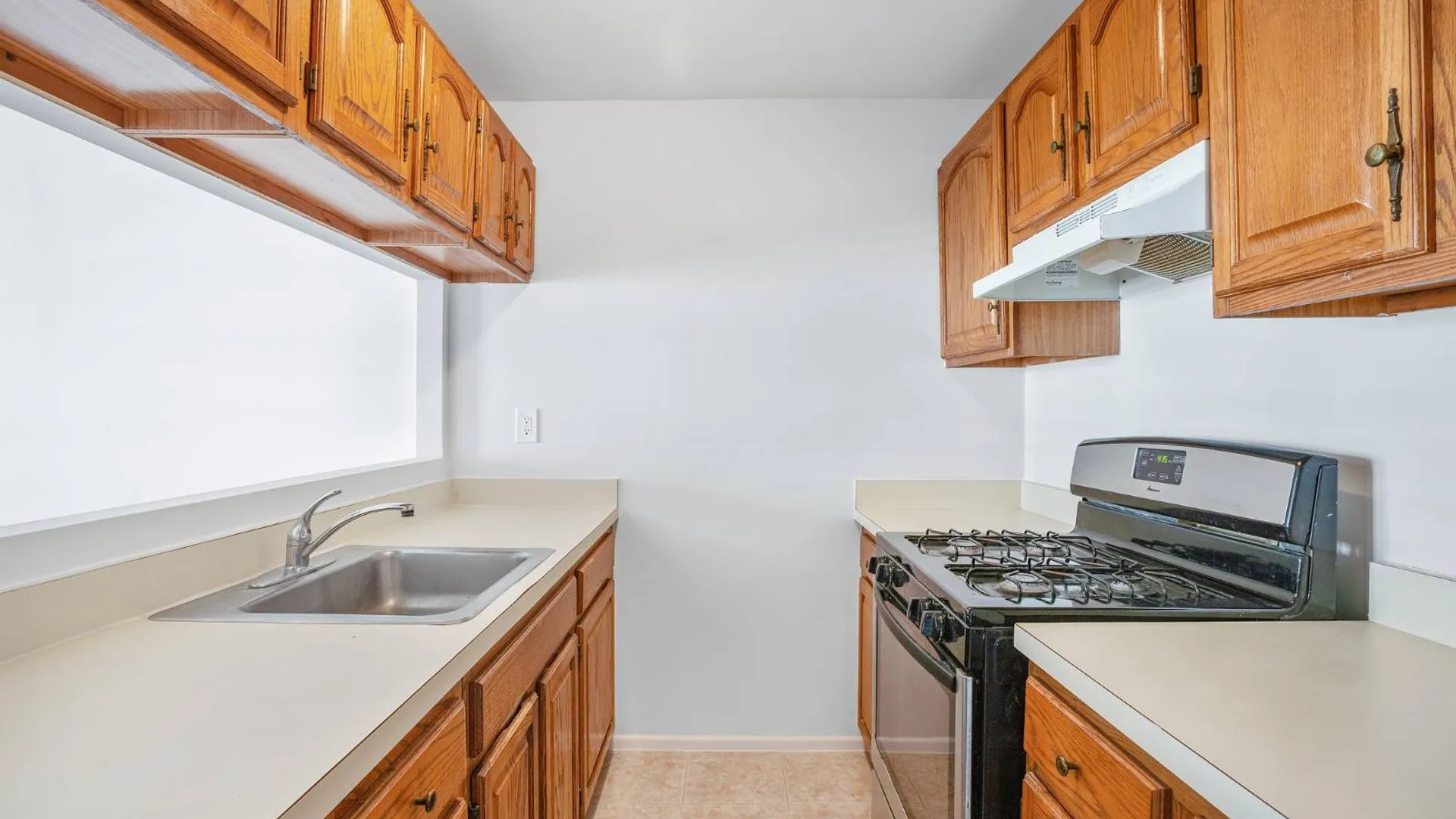 Property at 2554 12th street, Astoria, NY 11102 9