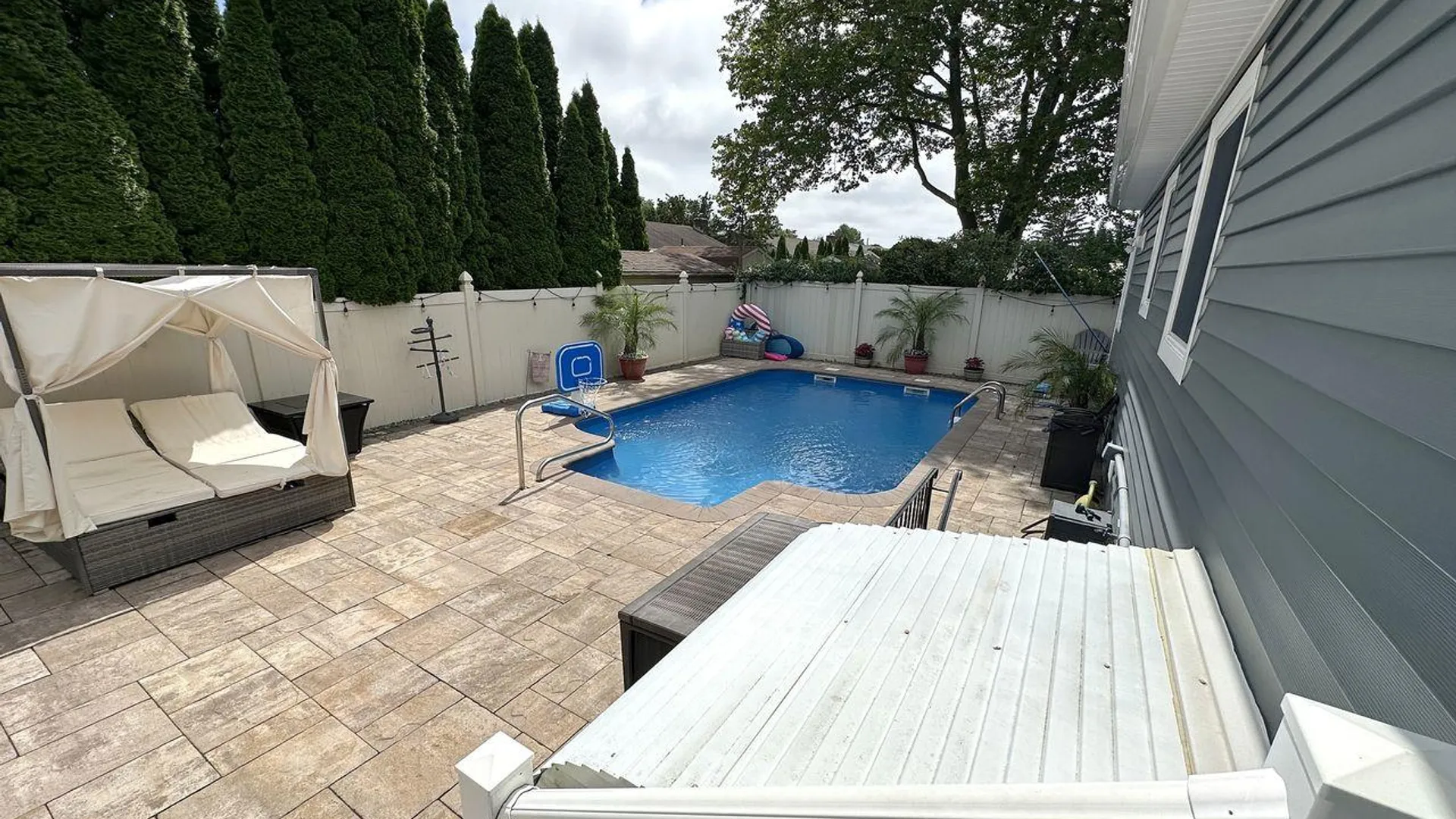 Property at 22 Clifford Drive, Farmingdale, NY 11735 24