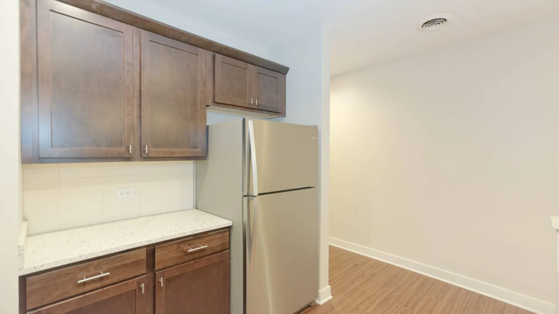 Property at 101 Nott Terrace, Schenectady, NY 12308 4