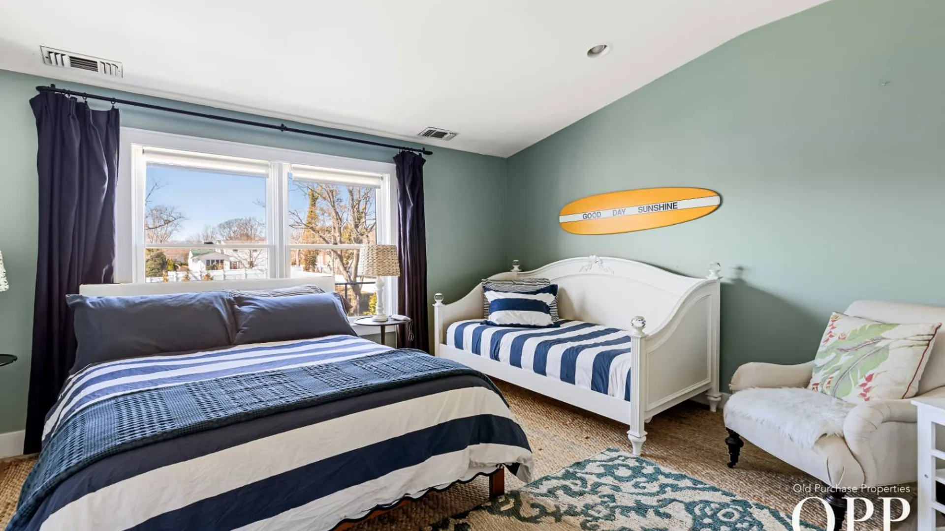 Property at 4 North Howells Point Road, Bellport Village, NY 11713 21