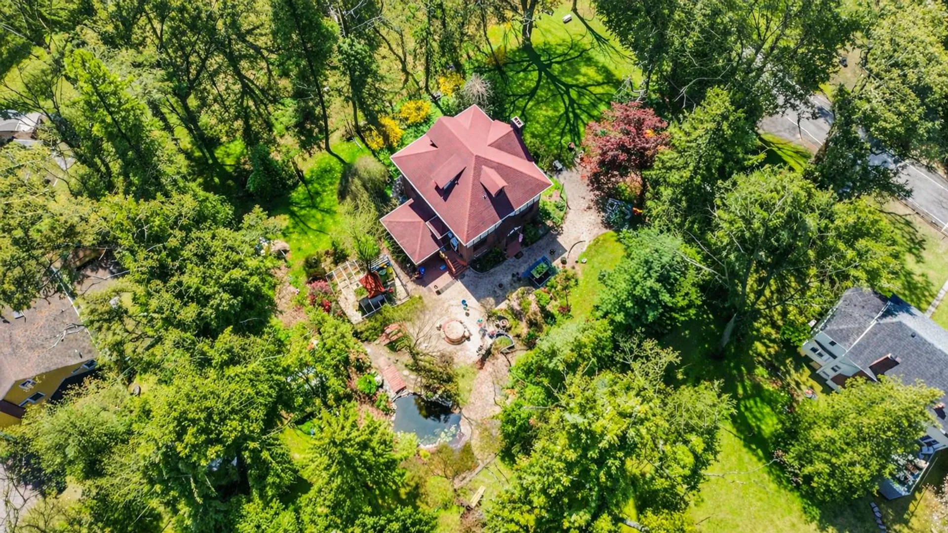 Property at 231 Douglas Road, Staten Island, NY 10304 6