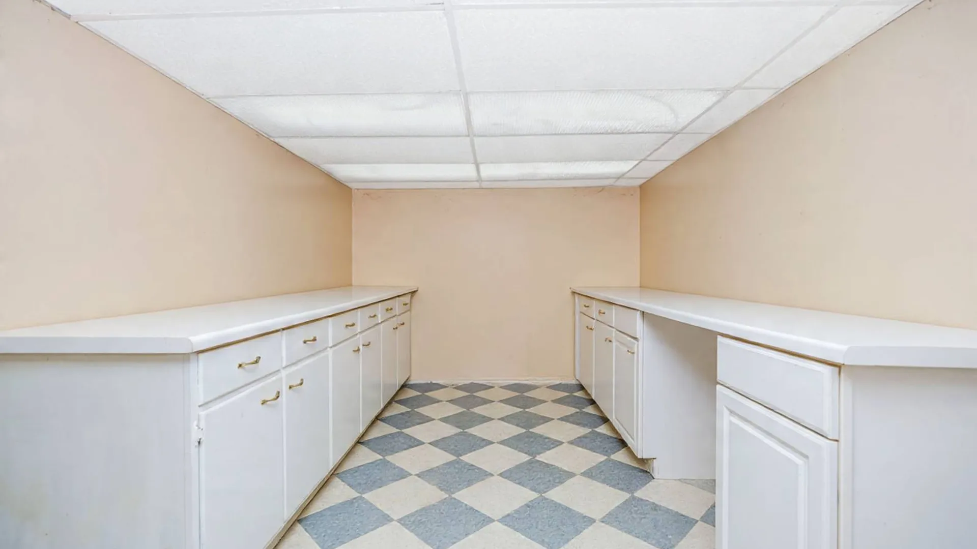 Property at 231 Douglas Road, Staten Island, NY 10304 26