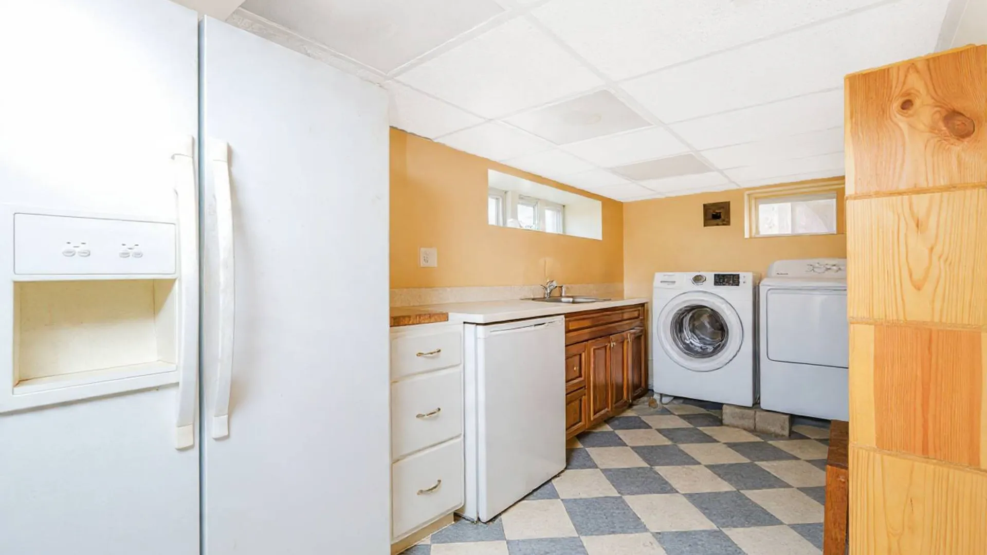 Property at 231 Douglas Road, Staten Island, NY 10304 27