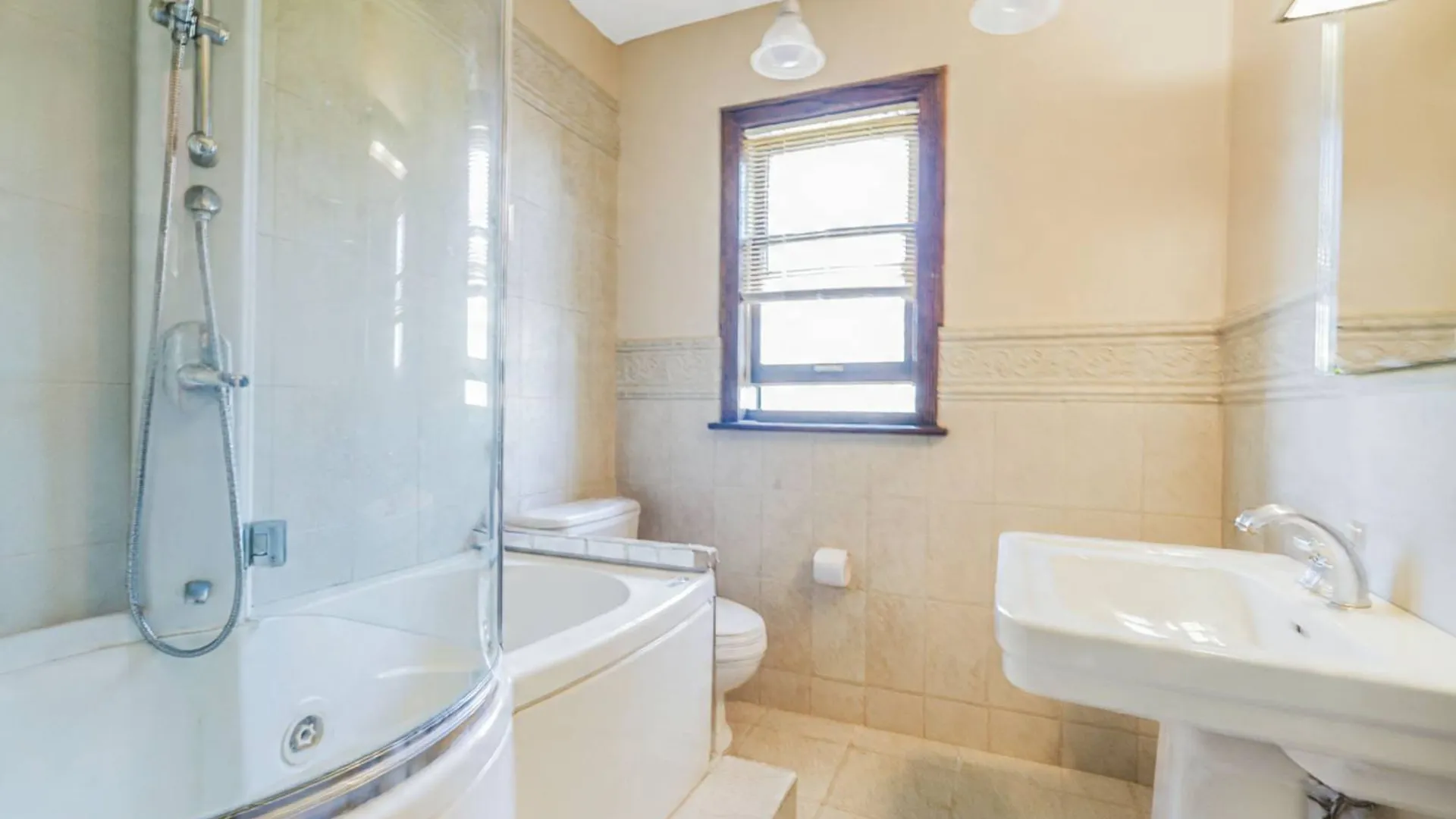 Property at 231 Douglas Road, Staten Island, NY 10304 42