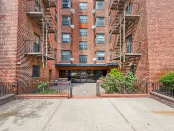 Property at 90-09 Northern Blvd, Jackson Heights, NY 11372