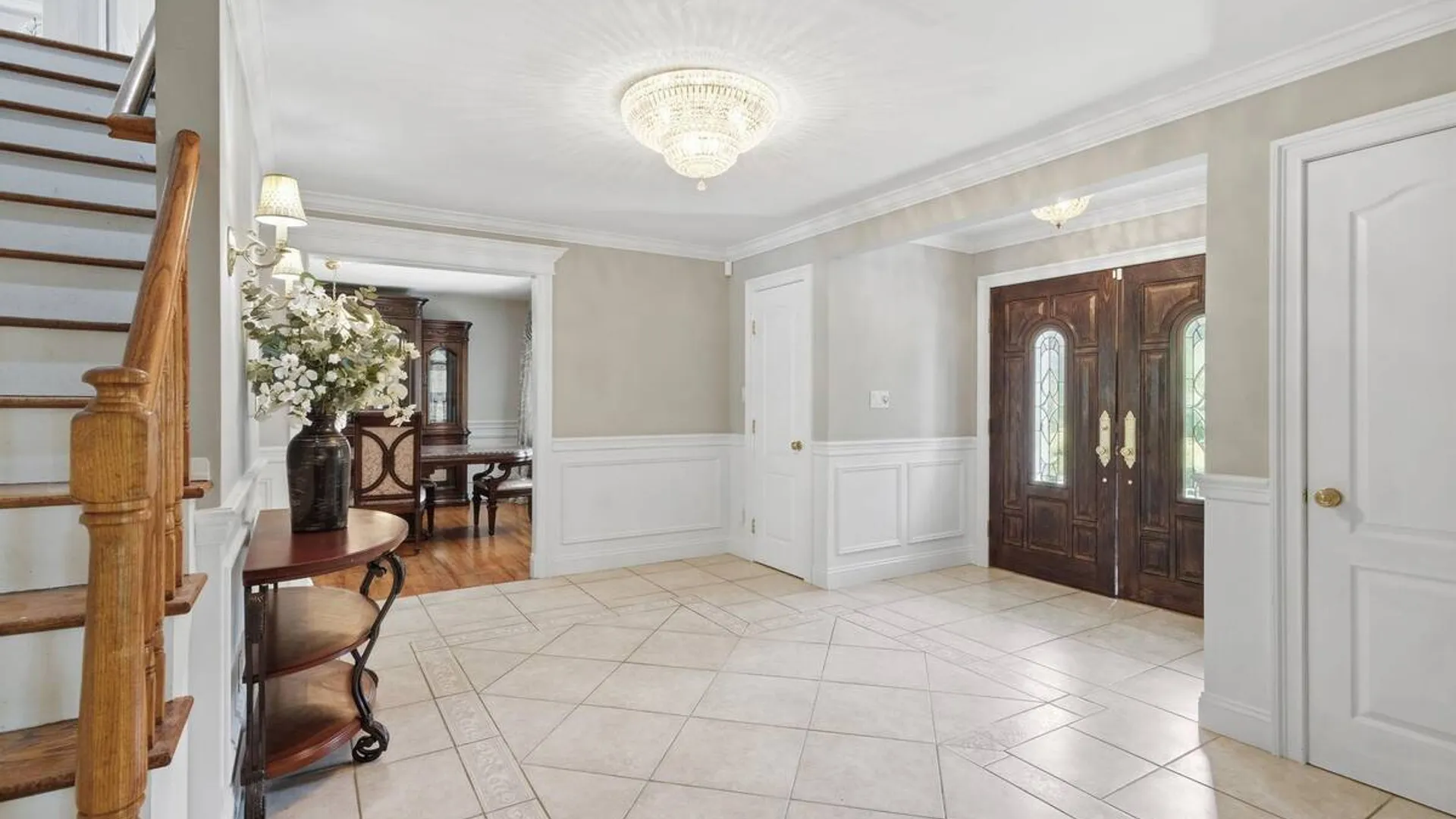 Property at 9 Arista Court, Dix Hills, NY 11746 7
