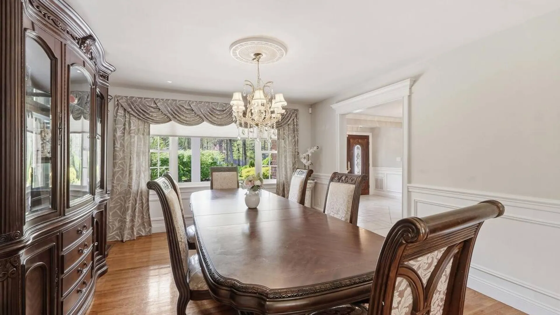 Property at 9 Arista Court, Dix Hills, NY 11746 21