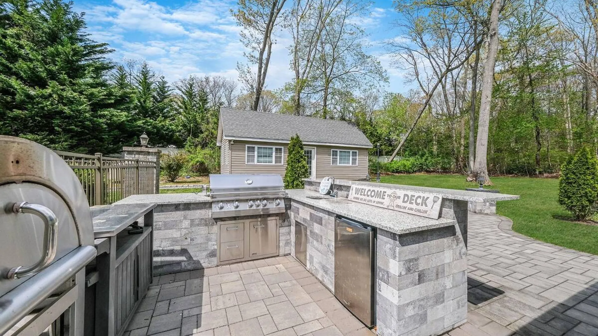 Property at 9 Arista Court, Dix Hills, NY 11746 47