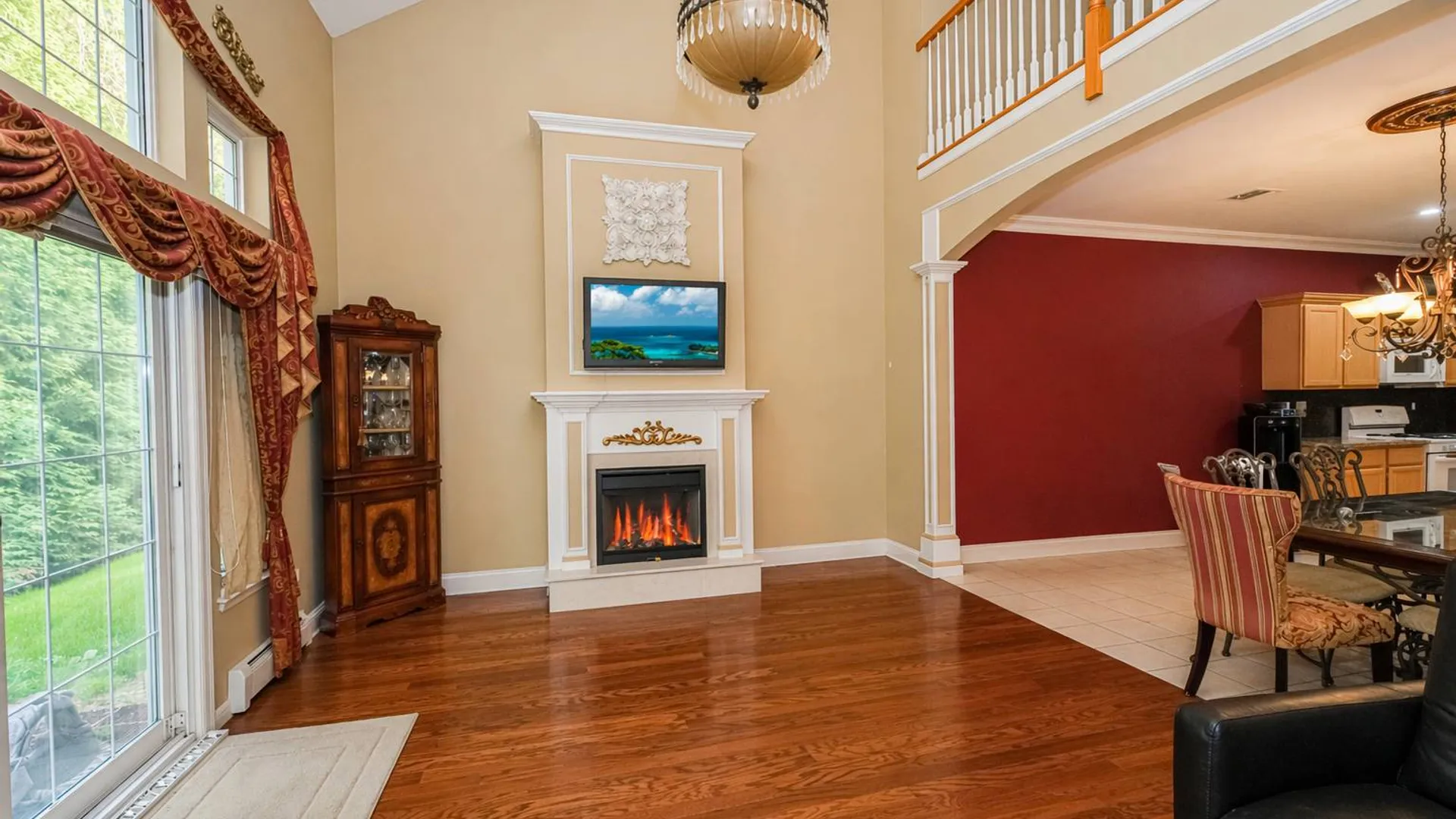 Property at 10 Chart Loop, Staten Island, NY 10309 6