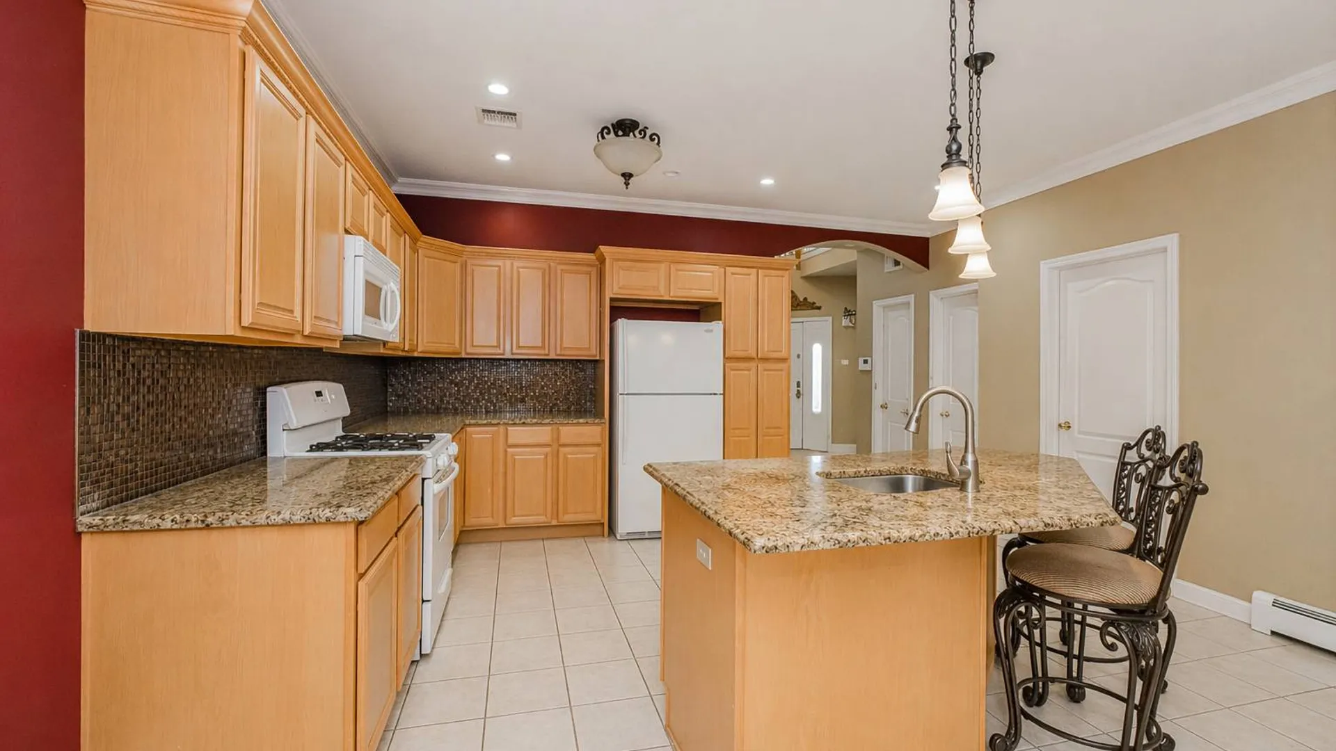 Property at 10 Chart Loop, Staten Island, NY 10309 8